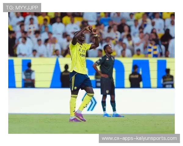 C罗不停球抽射破网，利雅得胜利破局